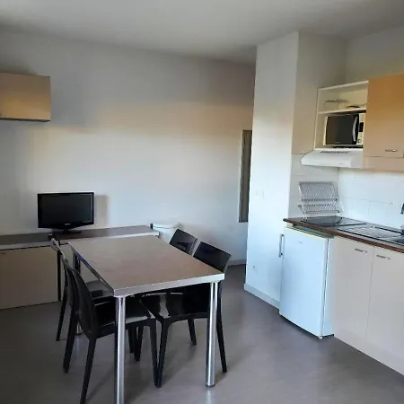 Apartamento D'une A A 100 M Des Pistes Avec Balcon Amenage Et Wifi